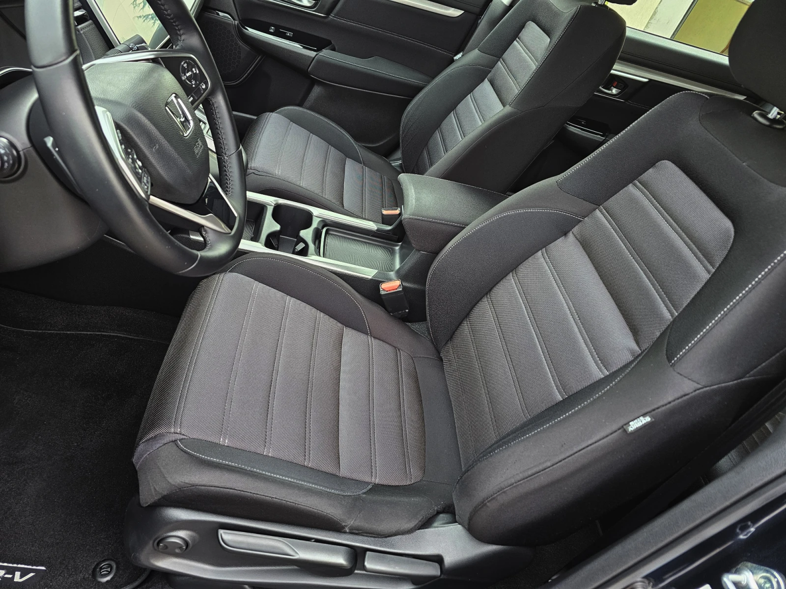 Honda Cr-v 2.0 AWD HYBRID EXECUTIVE, снимка 10 - Автомобили и джипове - 53916370