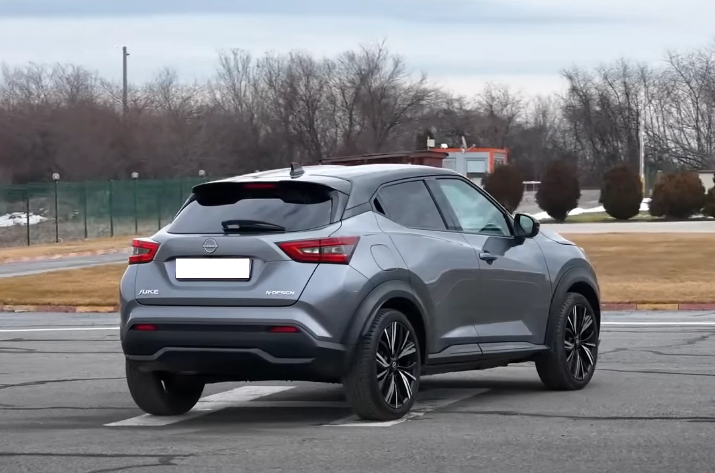 Nissan Juke N-Design, Гаранция, снимка 3 - Автомобили и джипове - 54598318