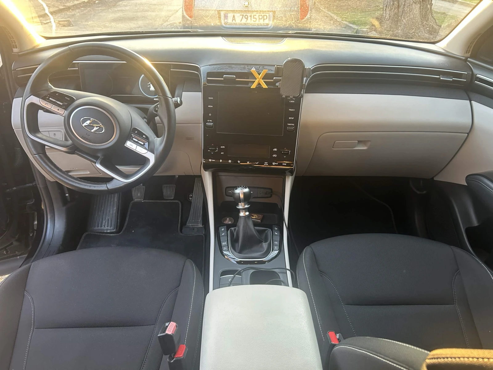 Hyundai Tucson, снимка 11 - Автомобили и джипове - 54794149