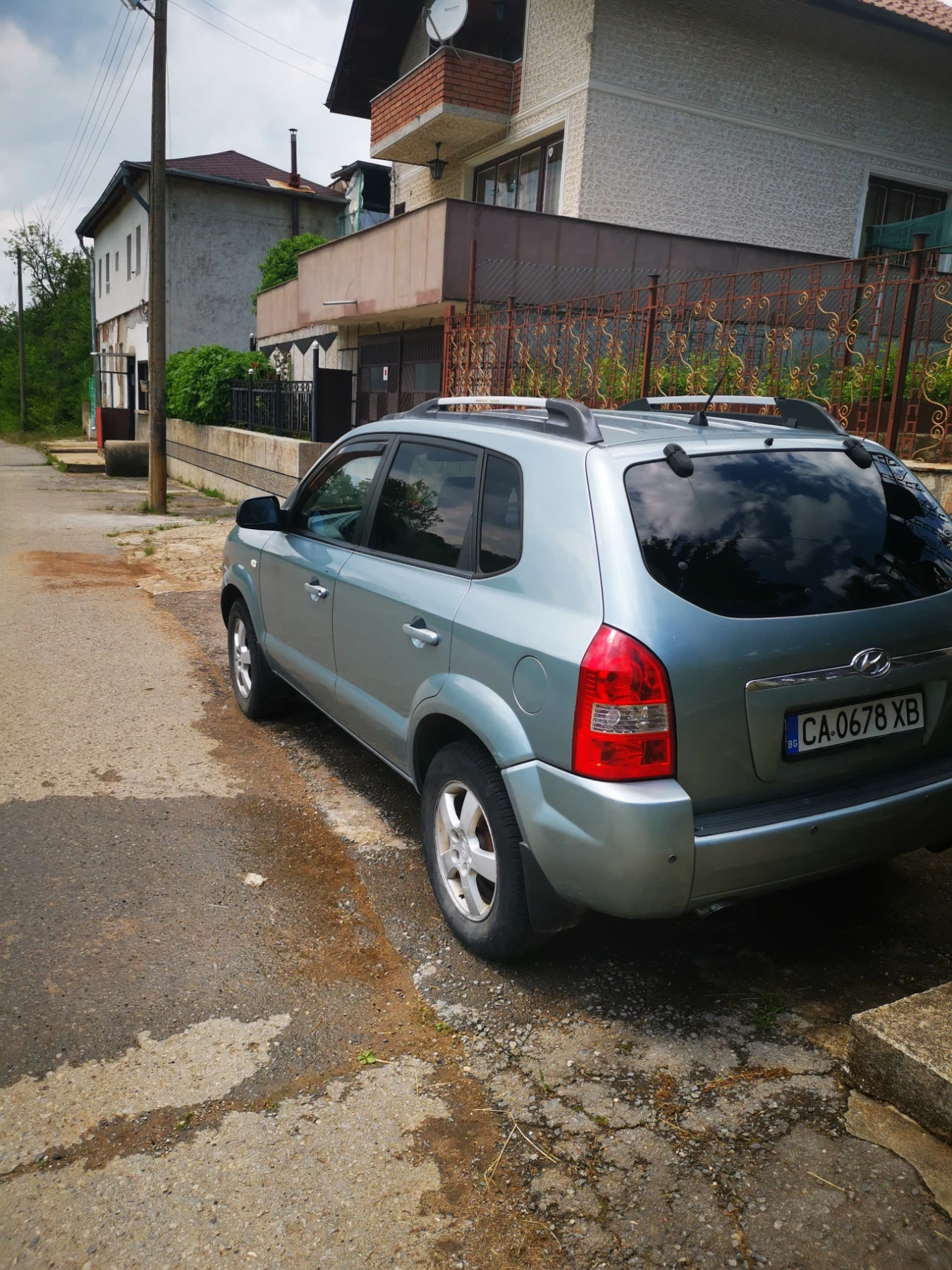 Hyundai Tucson, снимка 2 - Автомобили и джипове - 54800683
