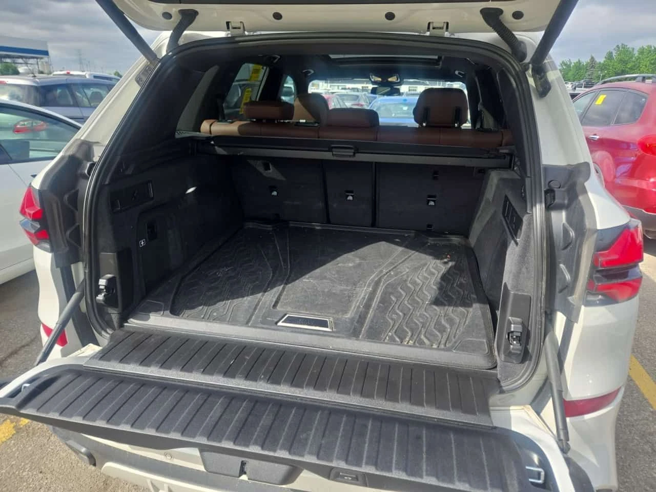 BMW X5 XDRIVE40I * ГЛАВНО ПРЕДСТАВИТЕЛСТВО НА BMW* , снимка 14 - Автомобили и джипове - 54906762