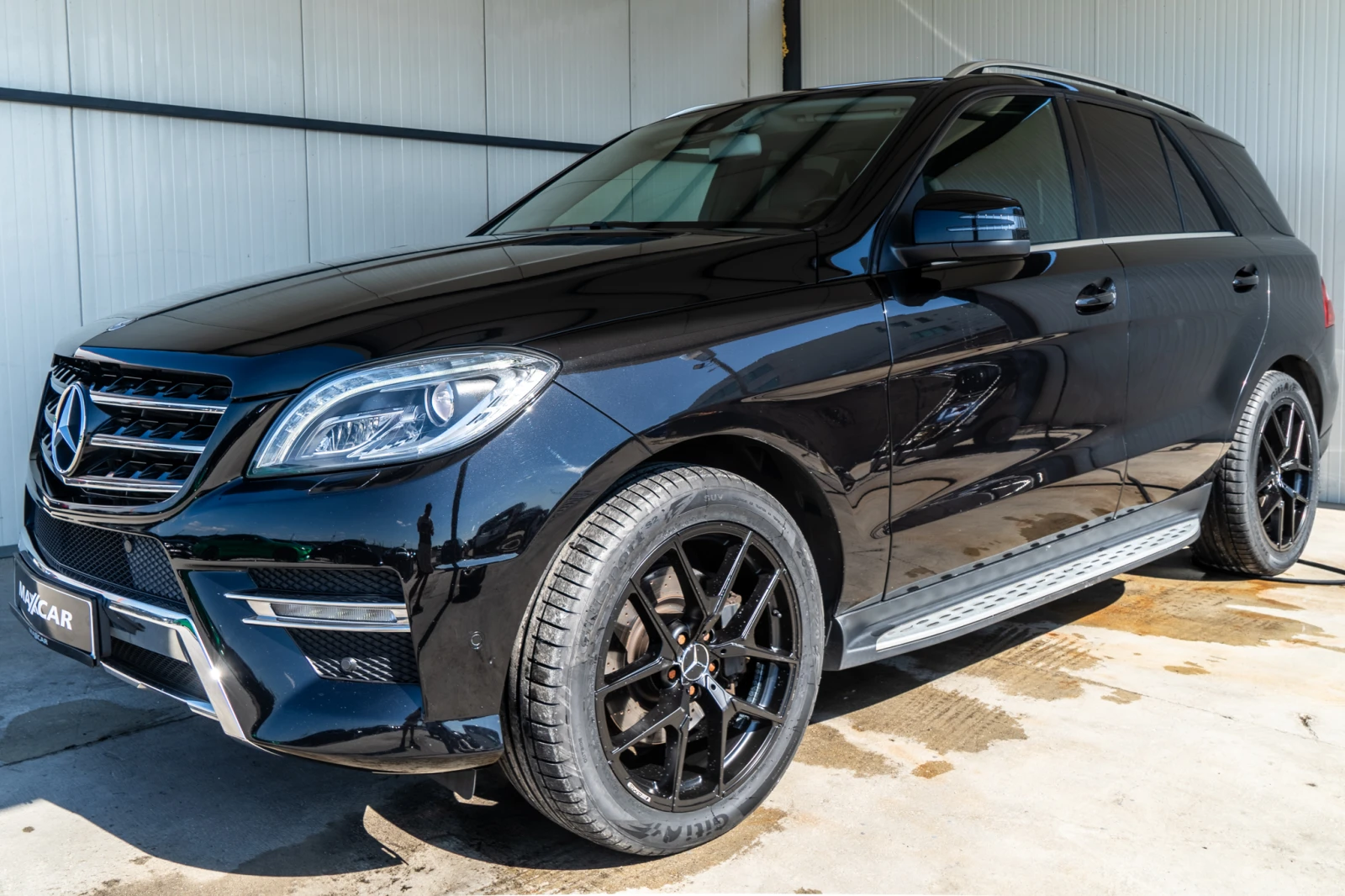 Mercedes-Benz ML 350 D = 4MATIC = FULL = AIRMATIC = ЛИЗИНГ = ГАРАНЦИЯ, снимка 2 - Автомобили и джипове - 55236382