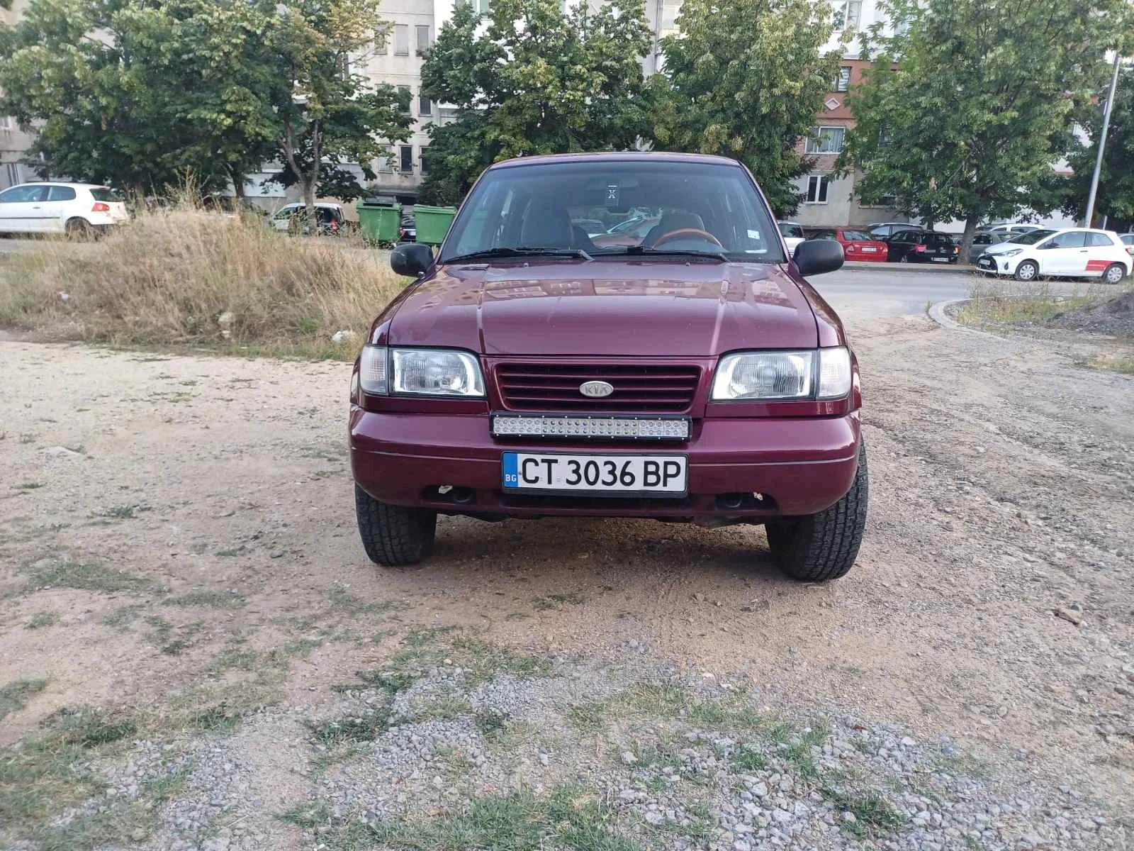 Kia Sportage 2.0i, снимка 3 - Автомобили и джипове - 55436510