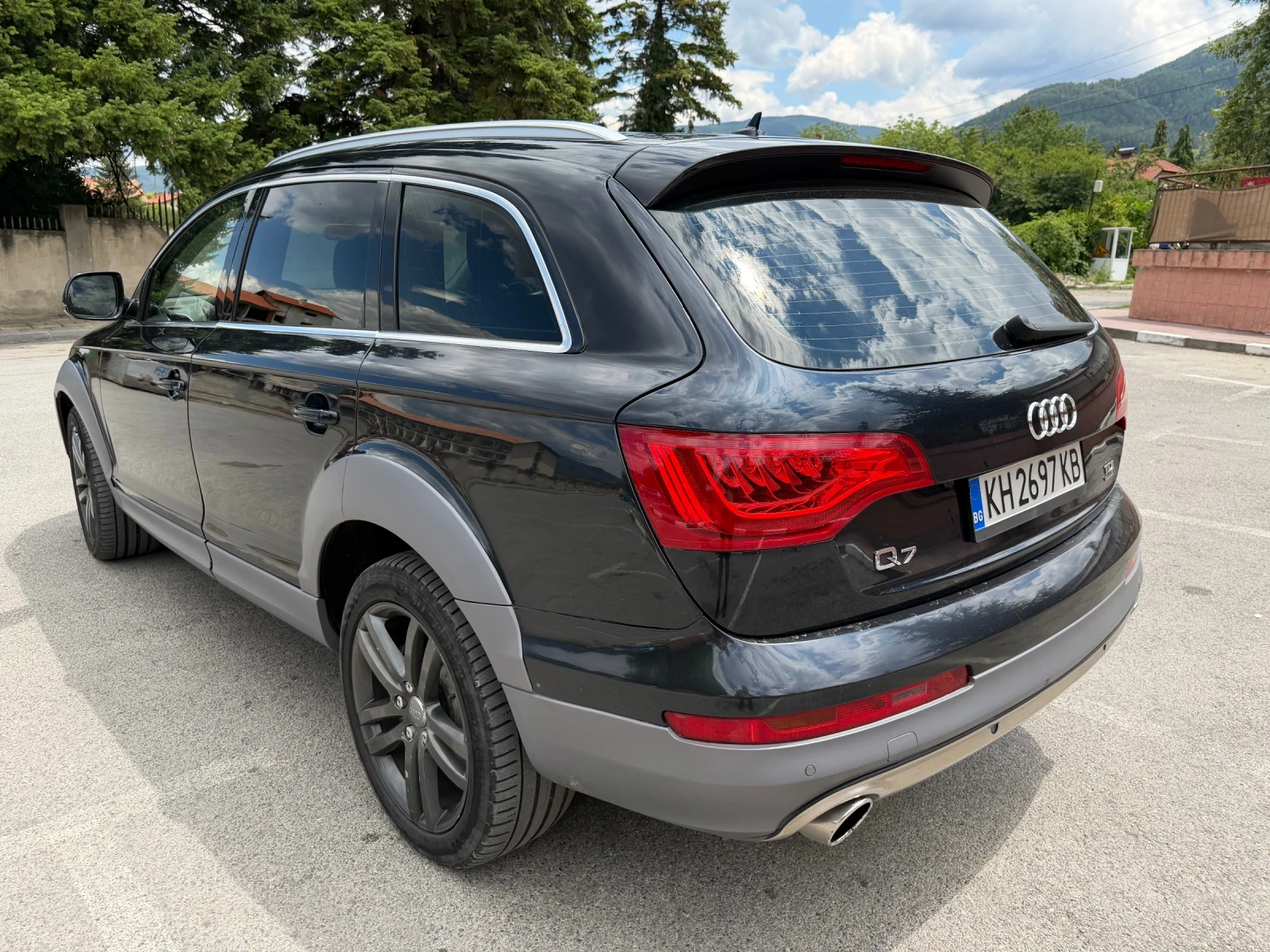 Audi Q7 3.0TDI, снимка 4 - Автомобили и джипове - 55894470