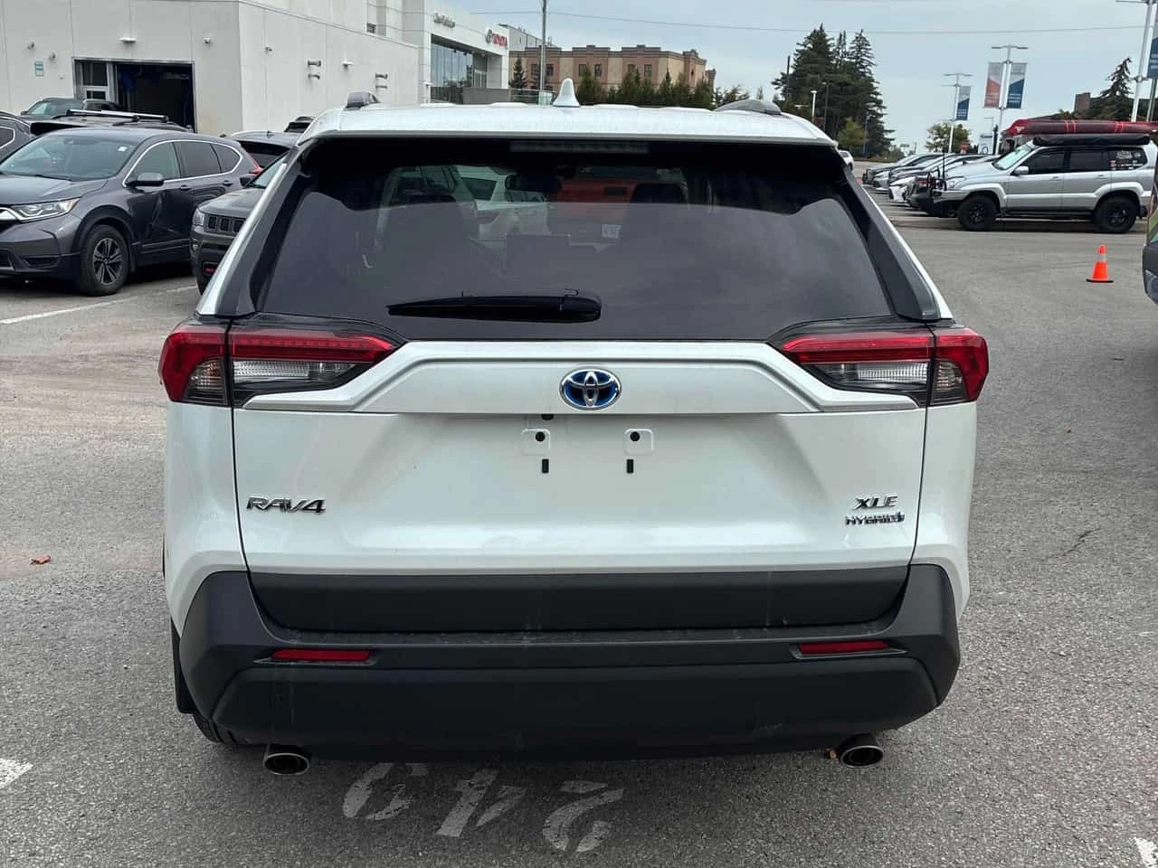 Toyota Rav4 * Hybrid XLE * CARFAX * ����� �� ����������� | Mobile.bg � ����������� 4