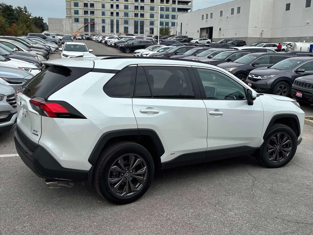 Toyota Rav4 * Hybrid XLE * CARFAX * ����� �� ����������� | Mobile.bg � ����������� 3