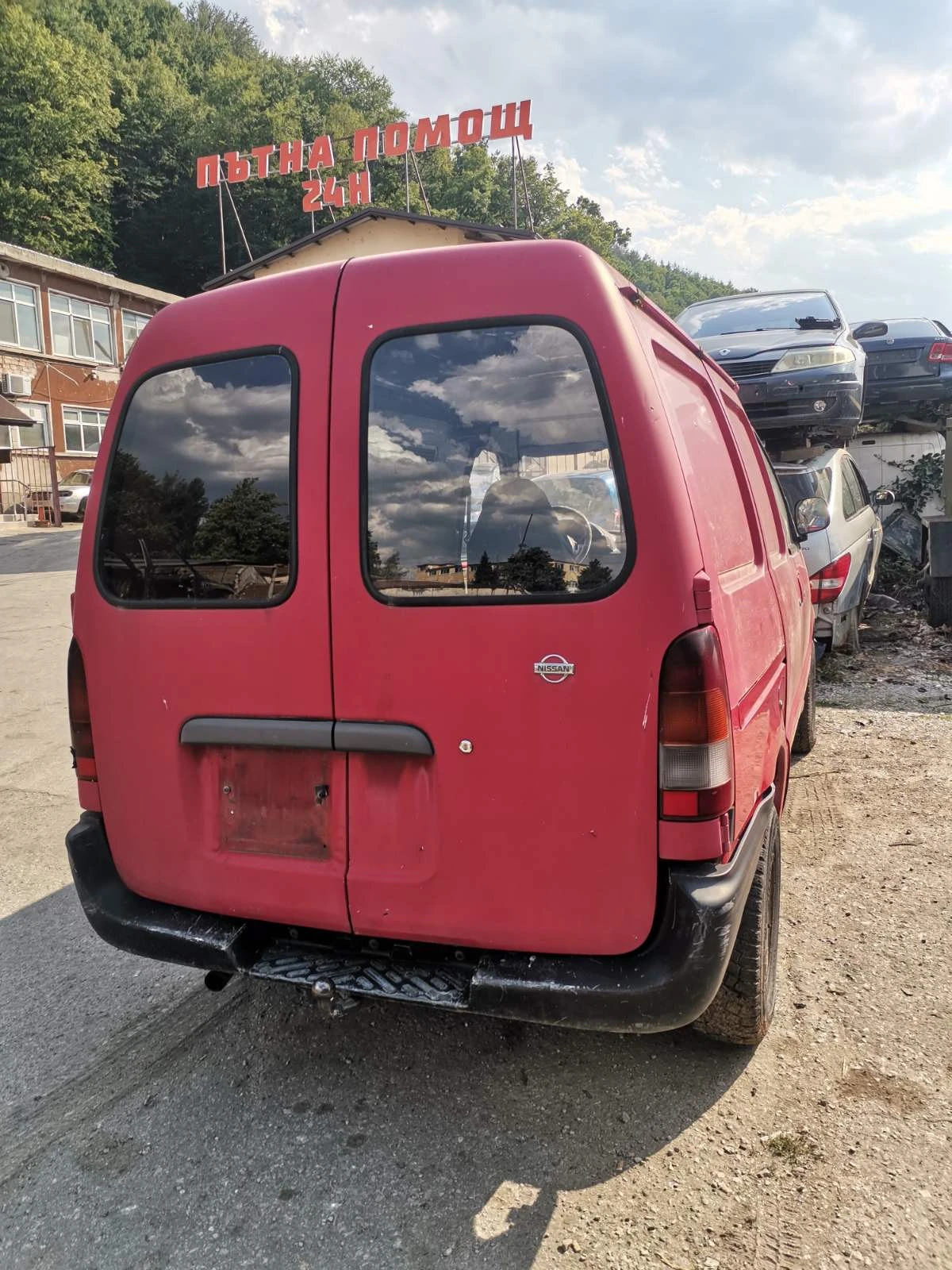 Nissan Serena 2.3D - изображение 2