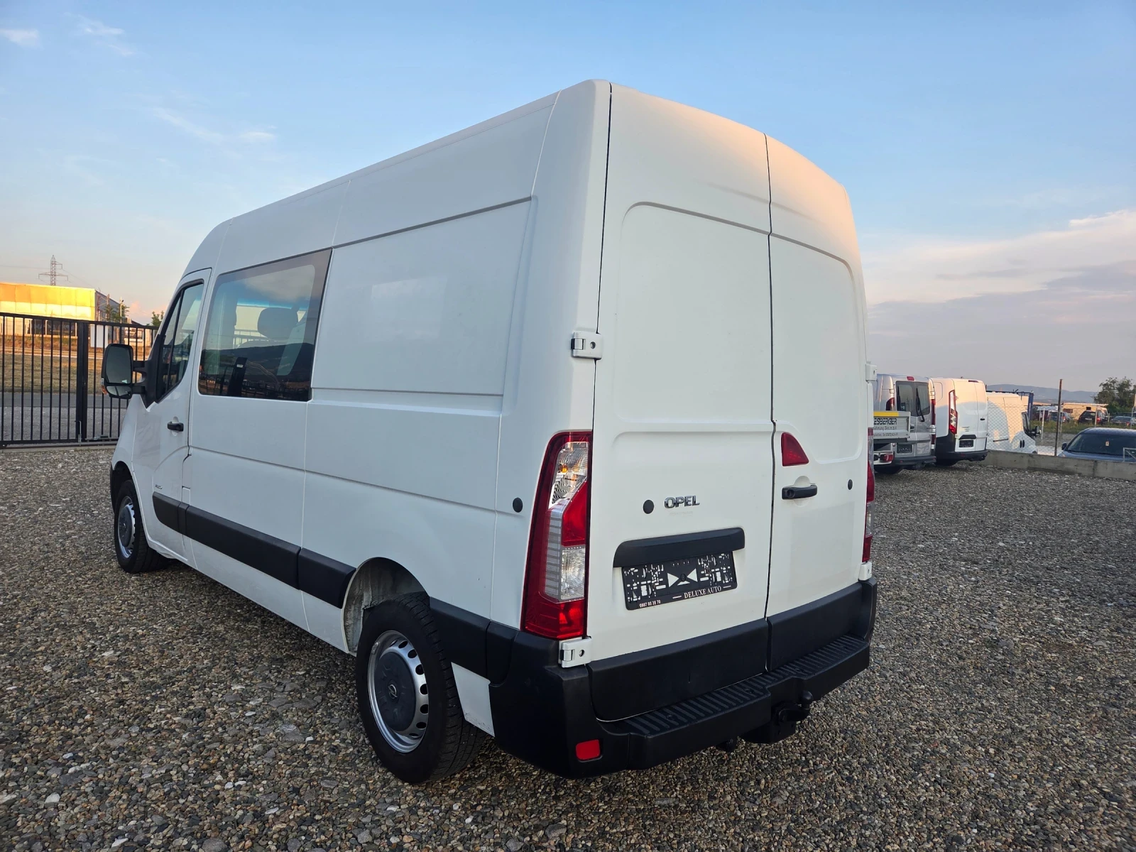 Opel Movano 2.3d 125k.c 7 места Климатик, снимка 4 - Бусове и автобуси - 55326975