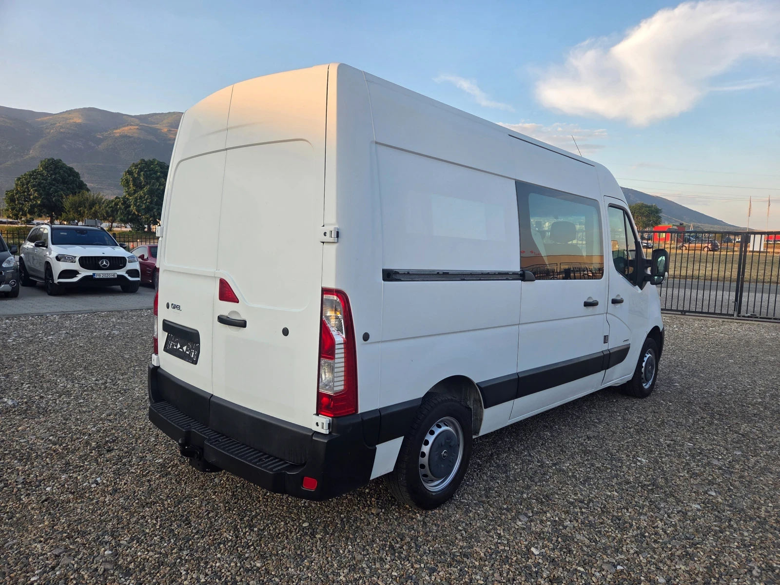 Opel Movano 2.3d 125k.c 7 места Климатик, снимка 6 - Бусове и автобуси - 55326975