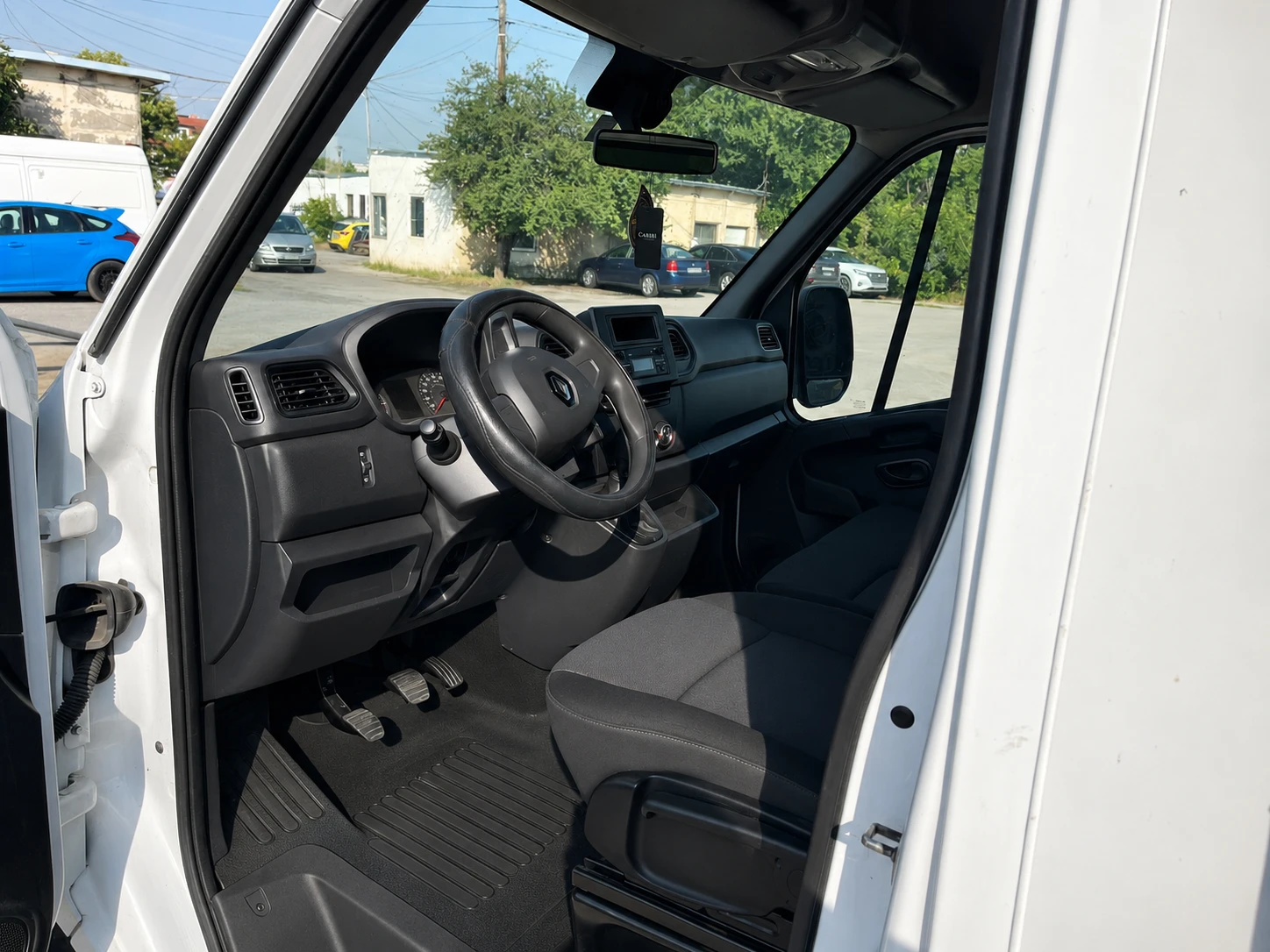 Renault Master 2.3 dCI, 136 кс., бордови, 9 палетен, 2021 г., снимка 6 - Бусове и автобуси - 55826187