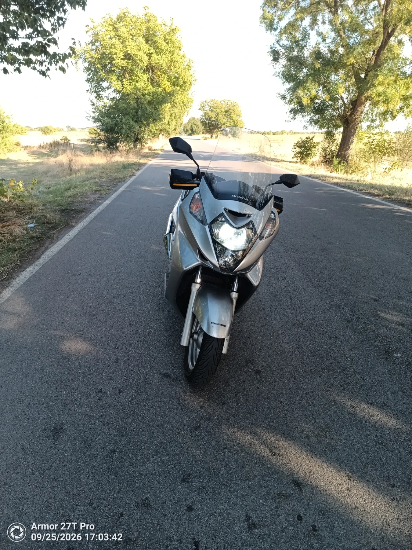 Honda Silver Wing, снимка 3 - Мотоциклети и мототехника - 56357662