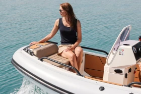 Лодка Собствено производство AQUA SPIRIT 370, снимка 17