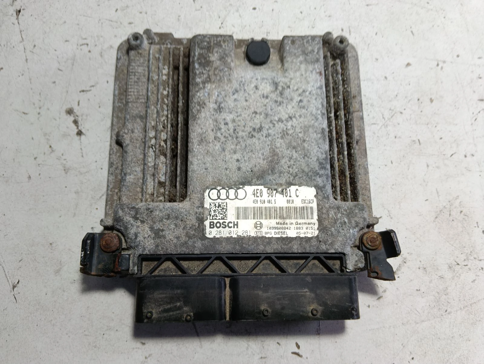 компютър 3.0TDI 4E0907401C 4E0910401S 0281012281 Audi A8