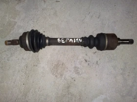 Полуоска предна лява Ситроен Берлинго 1.6 16В 01г. 