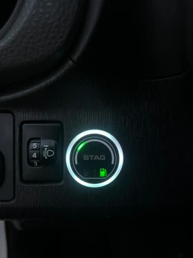 Toyota Yaris 1.0i * ГАЗ*  - 8300 лв. / 4243.72 € - 95546697 13