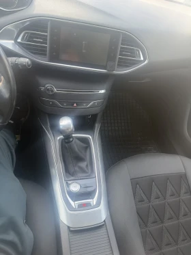 Peugeot 308 1.6 hdi panorama 116 - 7000 € - 69906306 10