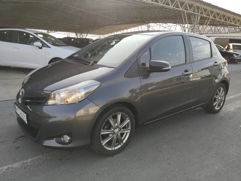 Toyota Yaris 1.4D4D Navi Камера, снимка 3 - Автомобили и джипове - 46982502