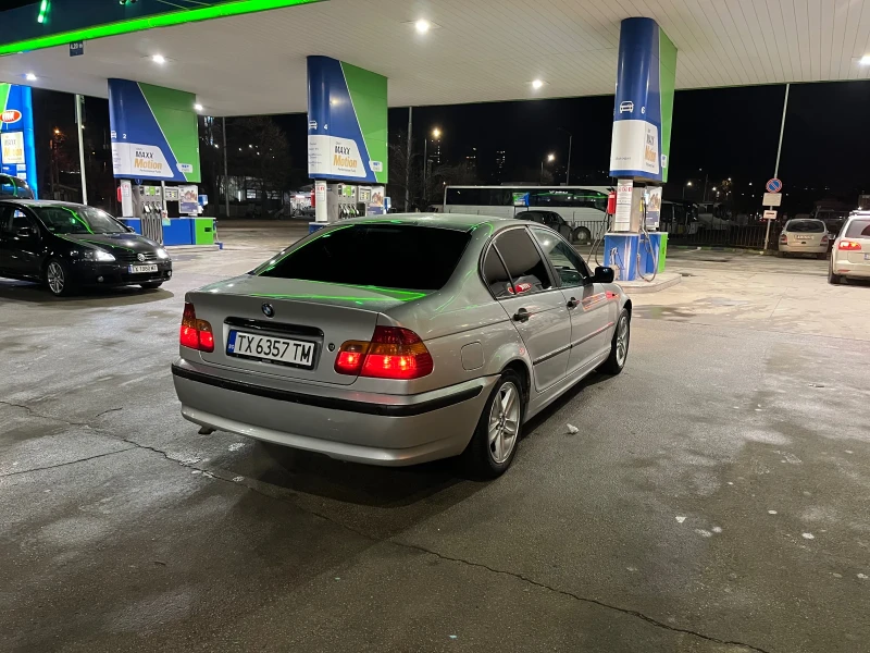 BMW 320, снимка 4 - Автомобили и джипове - 49365194