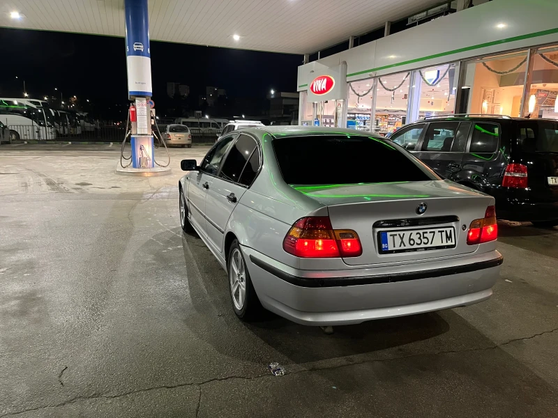 BMW 320, снимка 6 - Автомобили и джипове - 49365194