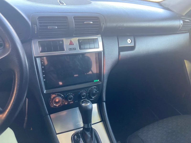 Mercedes-Benz C 220 C220 Elegance , снимка 12 - Автомобили и джипове - 51990224