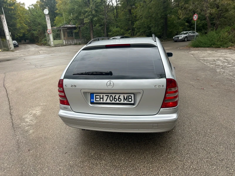 Mercedes-Benz C 220 C220 Elegance , снимка 5 - Автомобили и джипове - 51990224