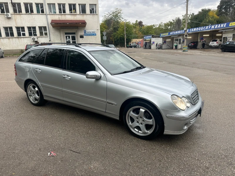 Mercedes-Benz C 220 C220 Elegance , снимка 7 - Автомобили и джипове - 51990224