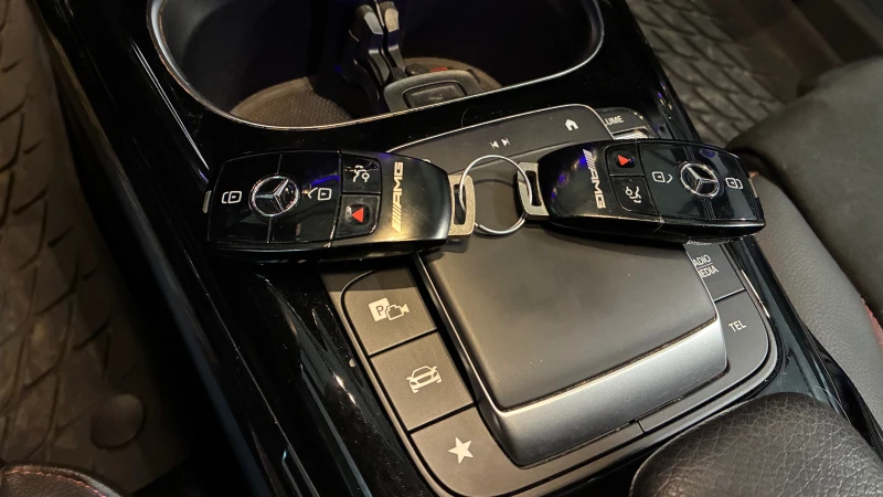 Mercedes-Benz A 35 AMG 4matic 360, снимка 9 - Автомобили и джипове - 52899779