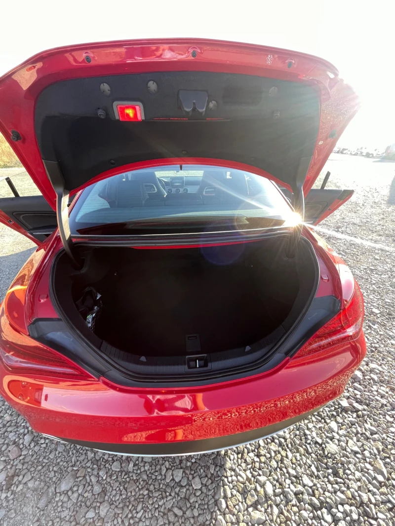 Mercedes-Benz CLA 200, снимка 12 - Автомобили и джипове - 53338162