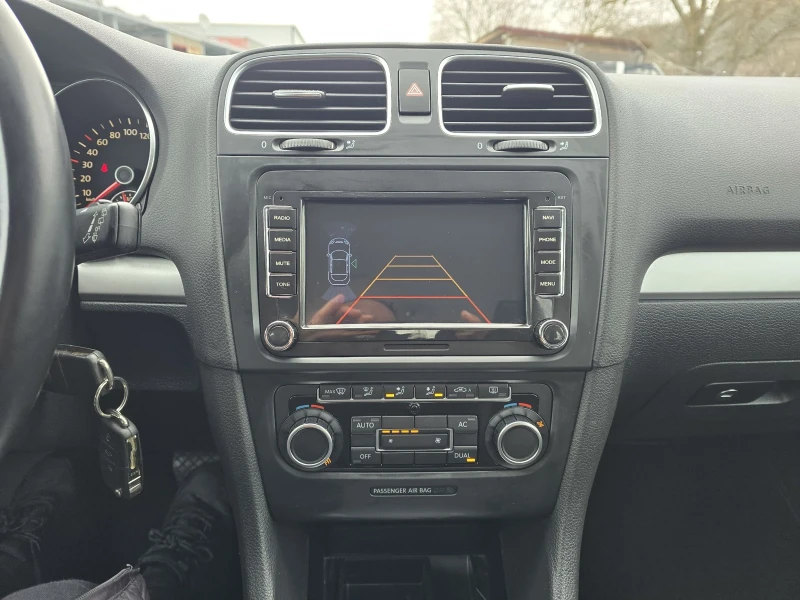 VW Golf 1.4TSI 160к.с DSG, снимка 16 - Автомобили и джипове - 53372981