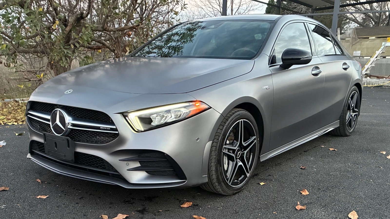 Mercedes-Benz A 35, снимка 1