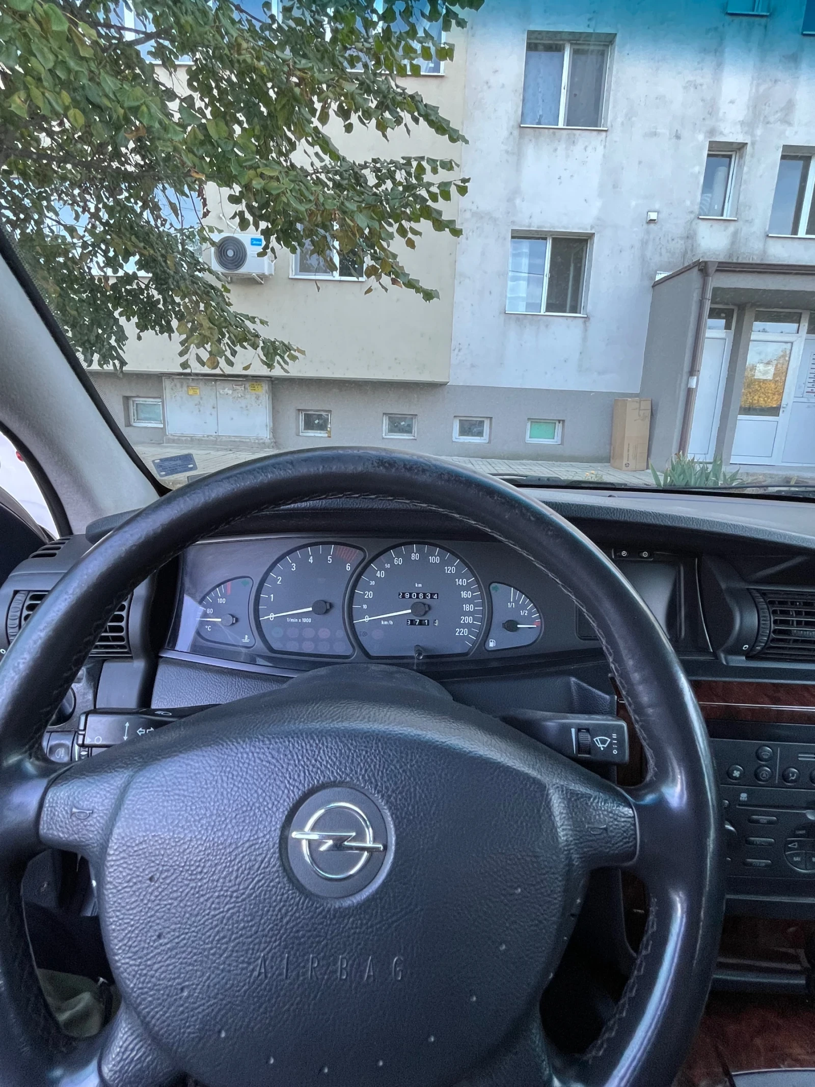 Opel Omega  - изображение 6