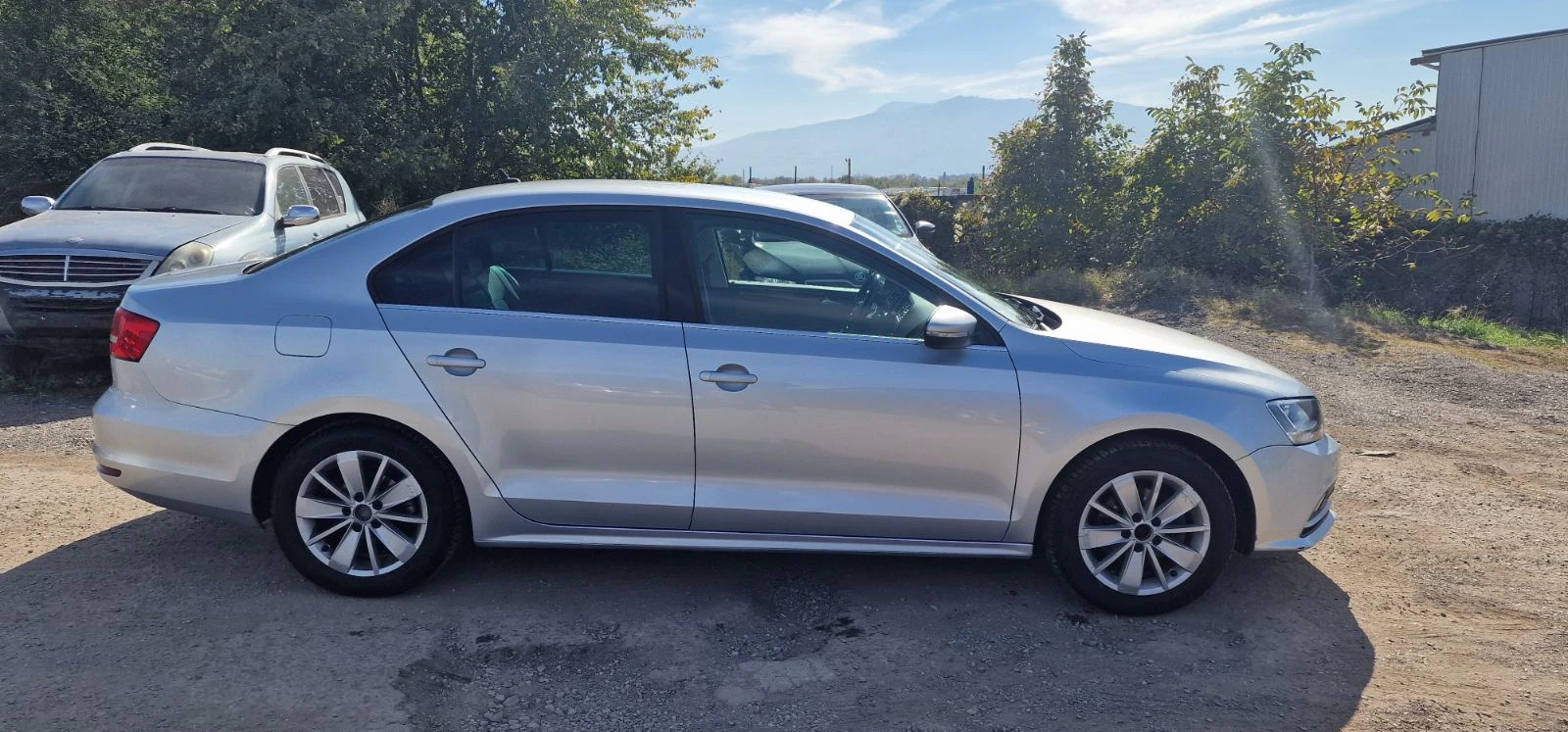 VW Jetta 2.0 TDI  - изображение 2