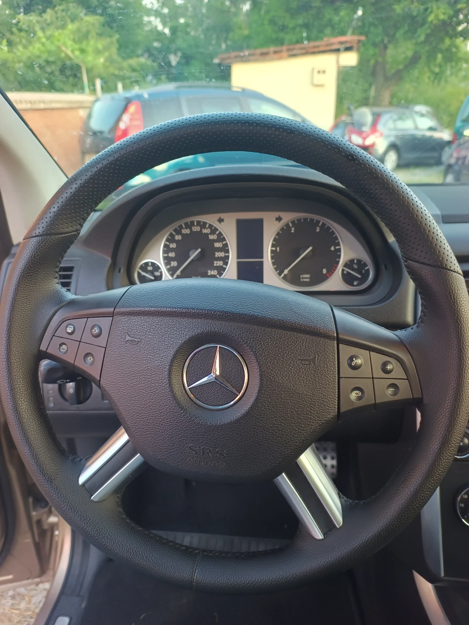 Mercedes-Benz B 200 CDI/6 / 4/  | Mobile.bg   14