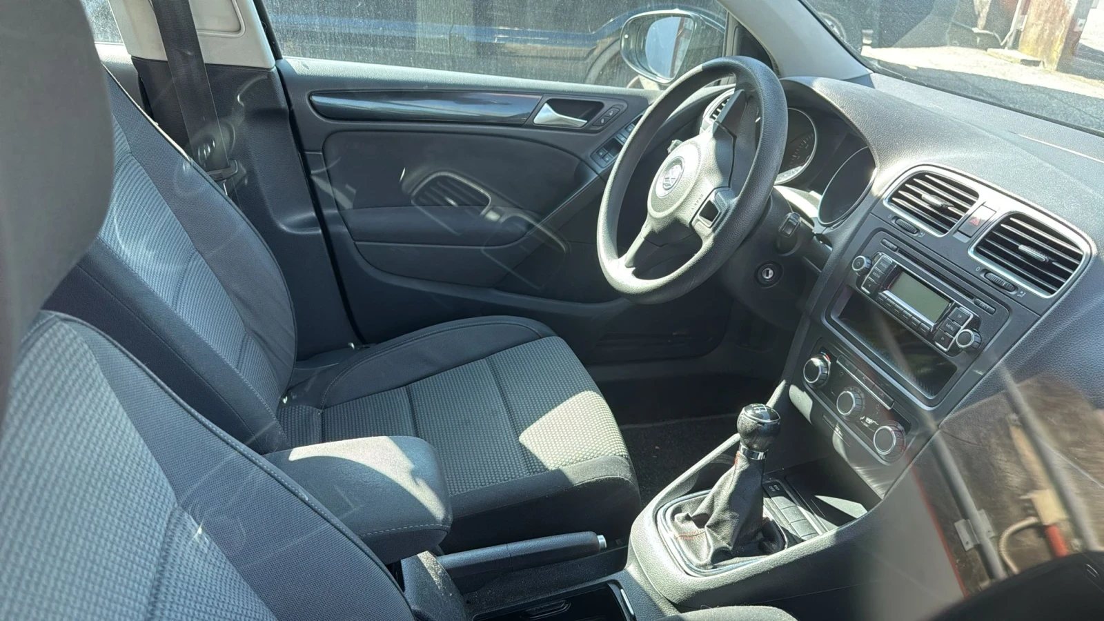 VW Golf 1.2tsi, 105кс, 10г, 189х.км.5вр.Италия - изображение 4