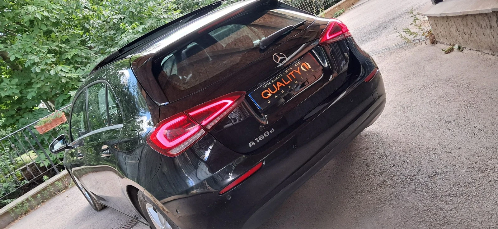 Mercedes-Benz A 180 1.8CDI* PANO* 7G* LED* FULL - изображение 8