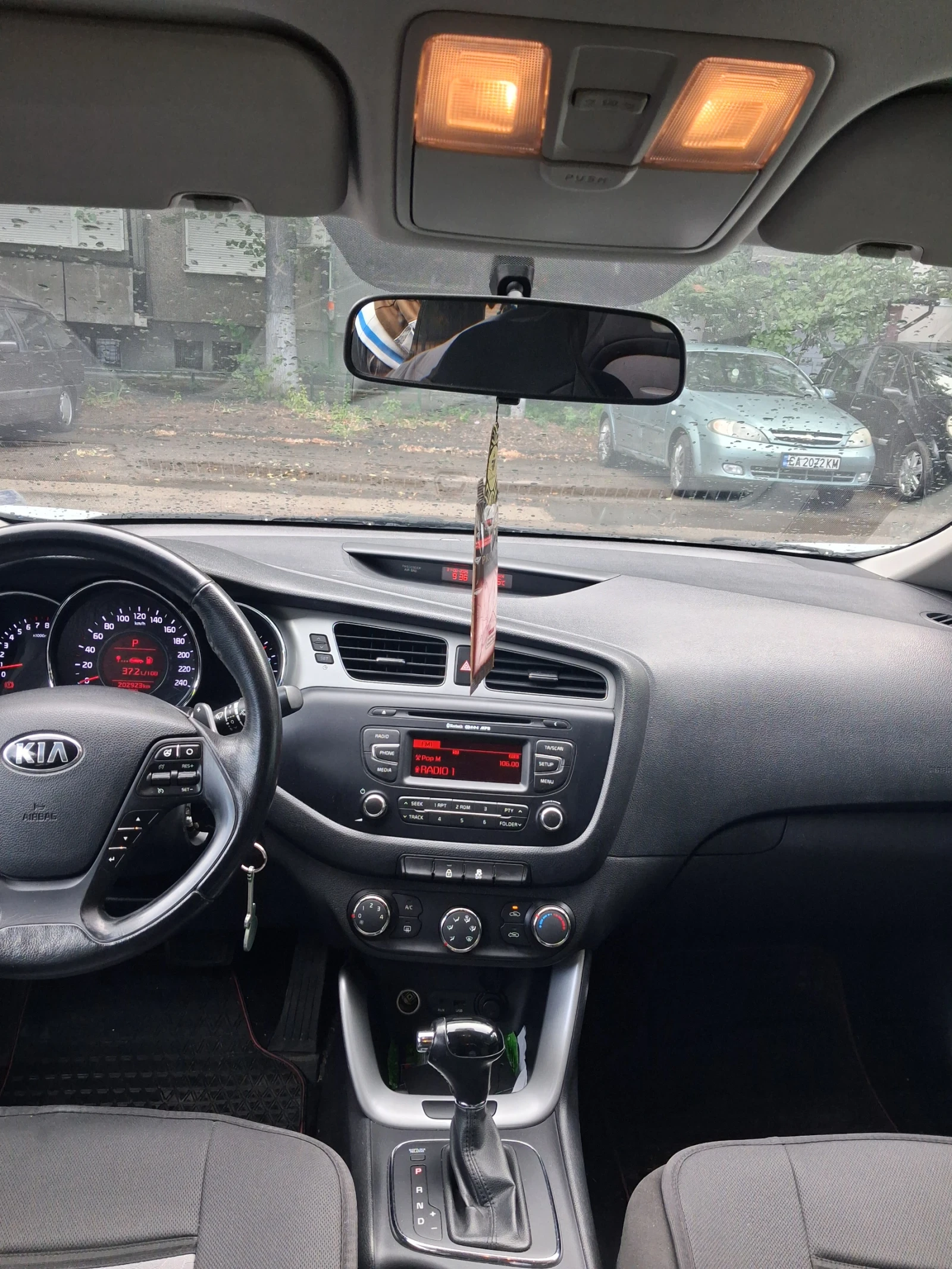 Kia Ceed Trend, 1.6- Верига 130кс. - изображение 6
