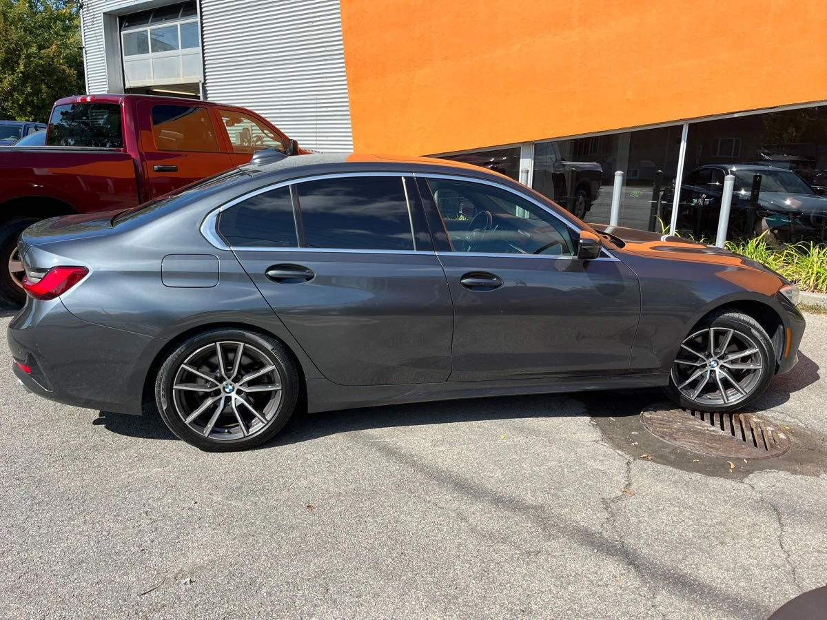 BMW 330 xDrive * * CARFAX * * АВТО КРЕДИТ * *  - изображение 4