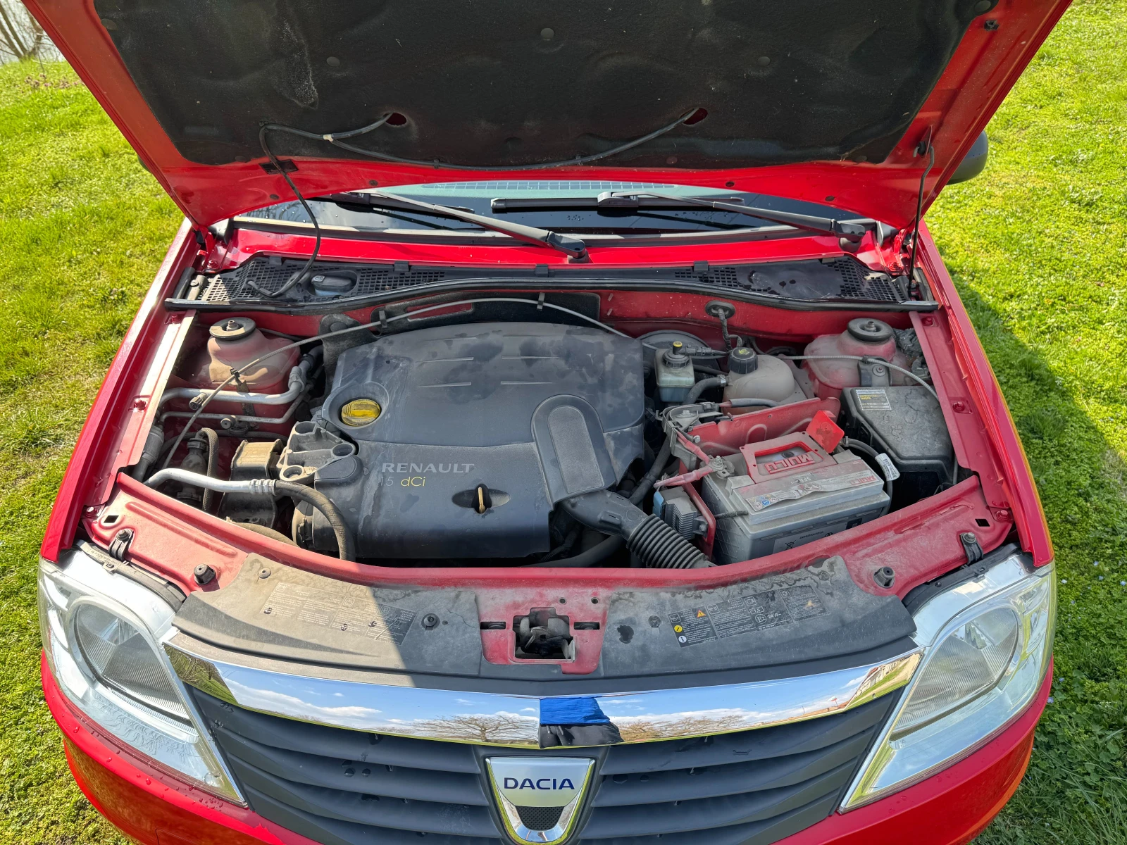 Dacia Logan, снимка 6 - Автомобили и джипове - 53989732