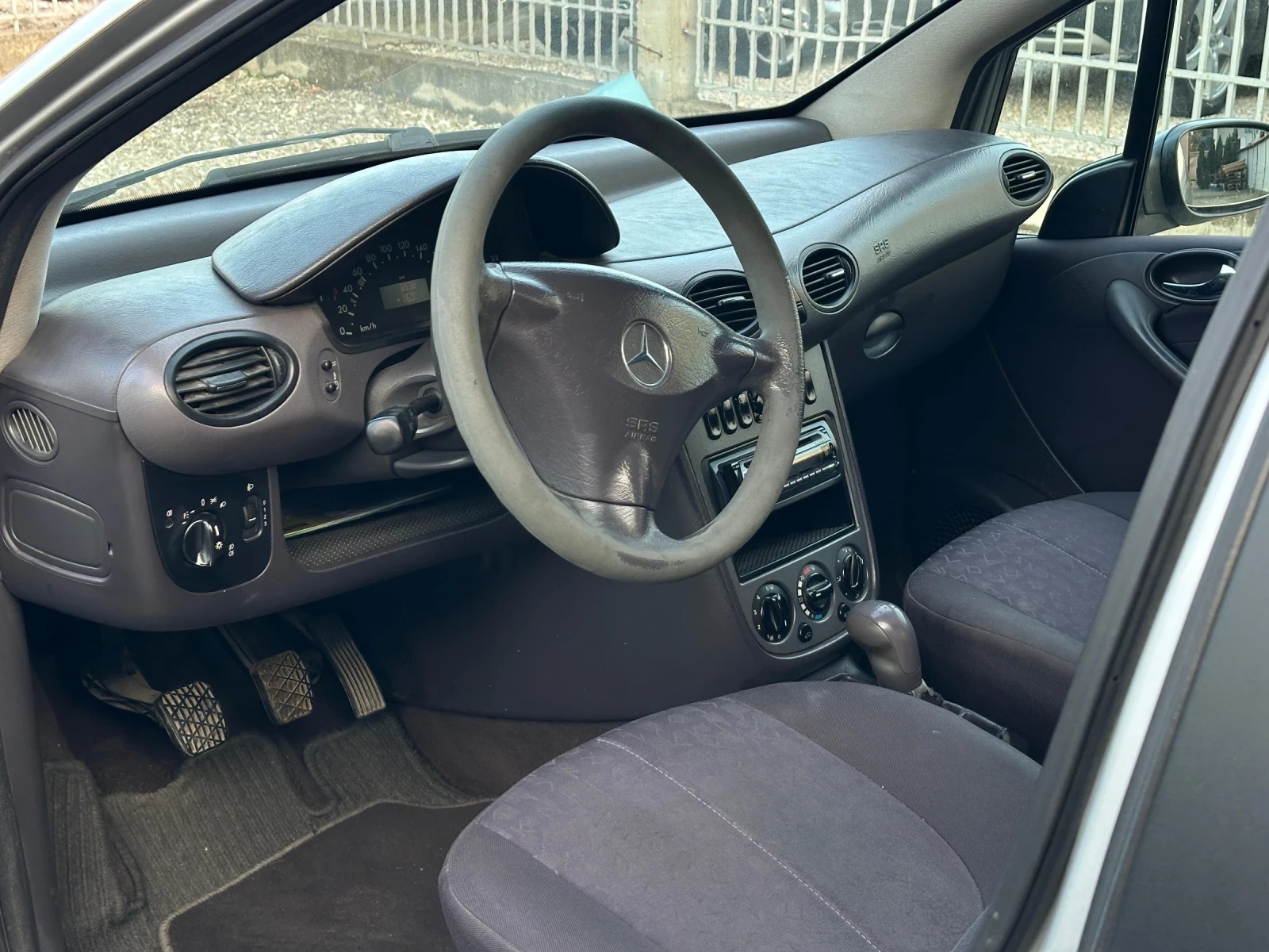 Mercedes-Benz A 170, снимка 6 - Автомобили и джипове - 54007206