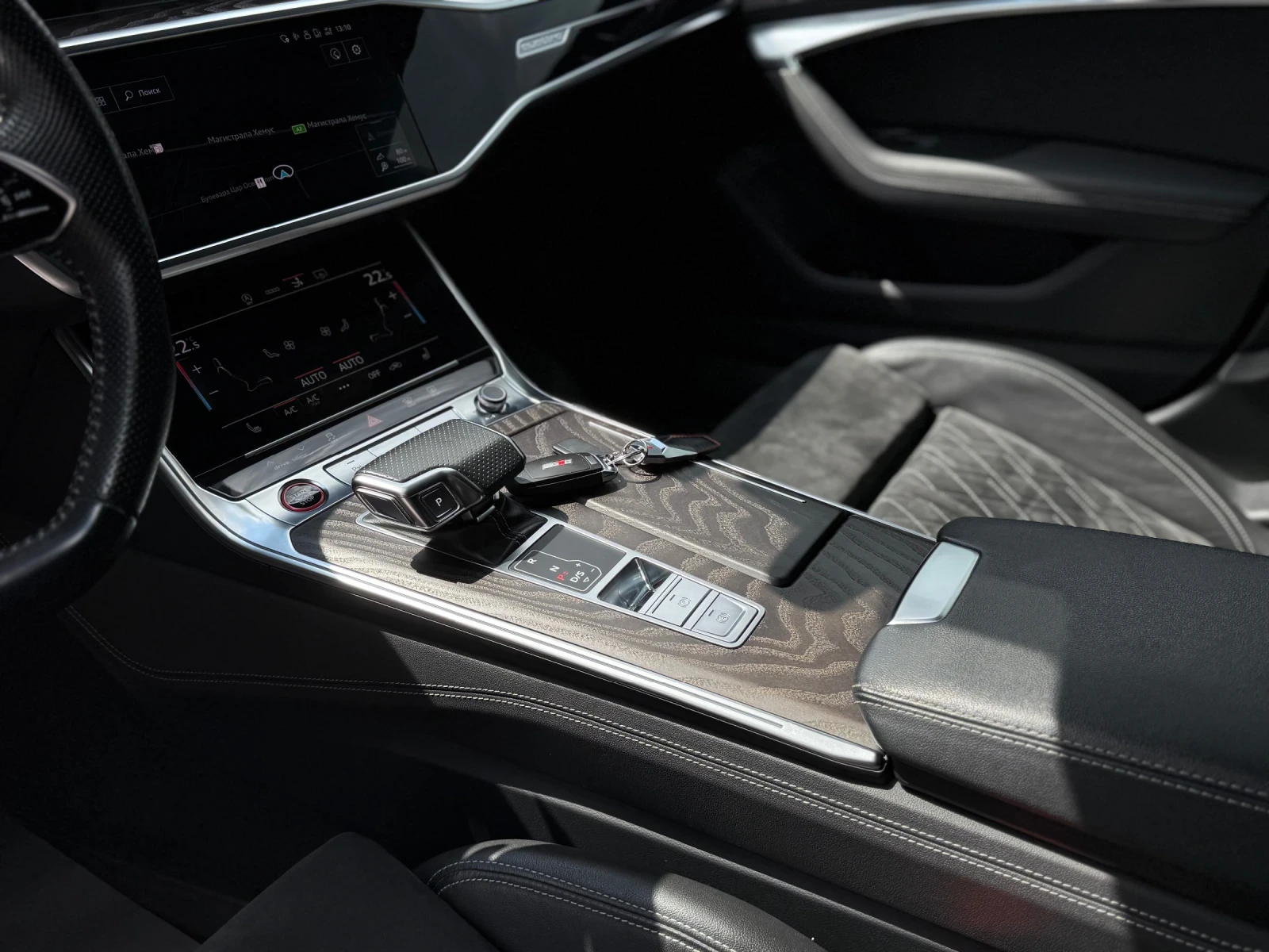 Audi S7 Sportback 3.0TDI QUATTRO MATRIX B&O, снимка 12 - Автомобили и джипове - 54331560