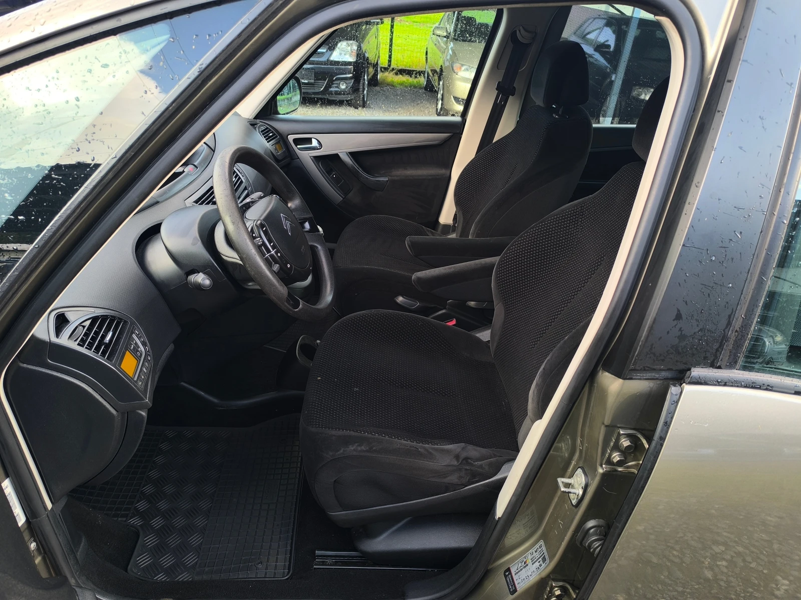 Citroen C4 Picasso -1.6HDI-109кс-КЛИМАТРОНИК-, снимка 9 - Автомобили и джипове - 54516604