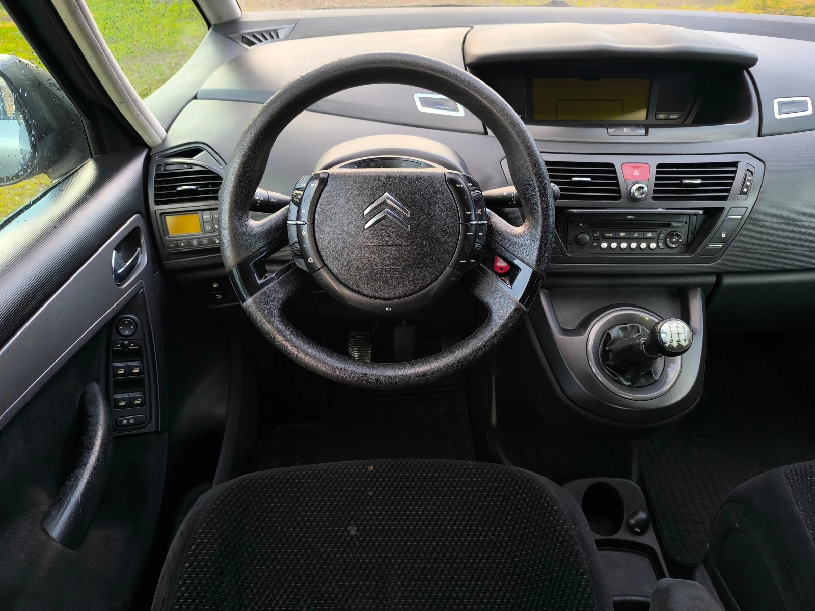 Citroen C4 Picasso -1.6HDI-109кс-КЛИМАТРОНИК-, снимка 11 - Автомобили и джипове - 54516604