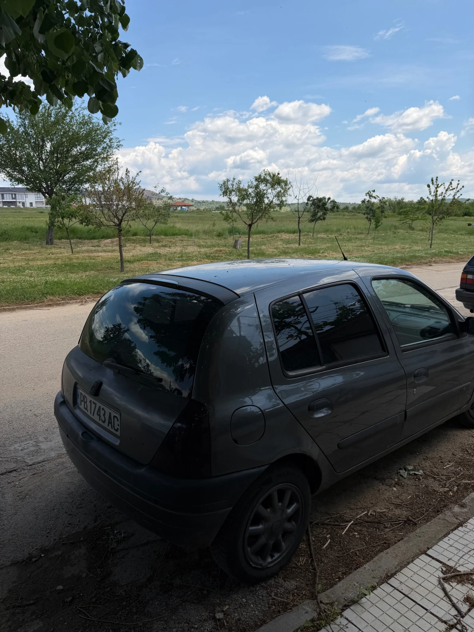 Renault Clio 1.2 , снимка 4 - Автомобили и джипове - 54682448