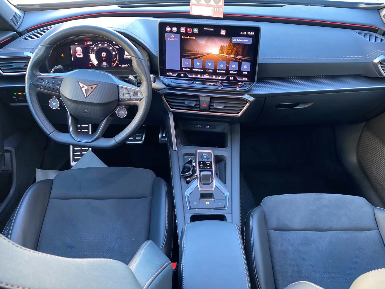 Cupra Formentor 2.0TSI/333HP/VZ/DSG/4DRIVE/CAM/MEMO/CPLAY/387q, снимка 6 - Автомобили и джипове - 54831509