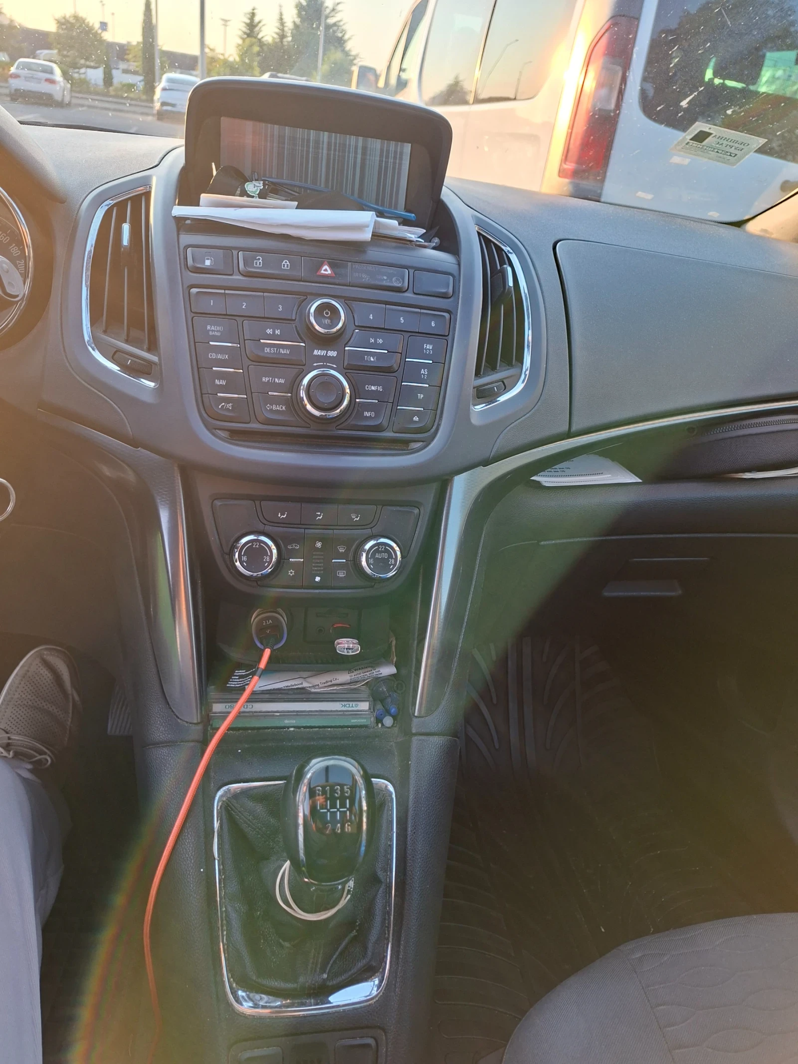 Opel Zafira Ван, снимка 8 - Автомобили и джипове - 55567793