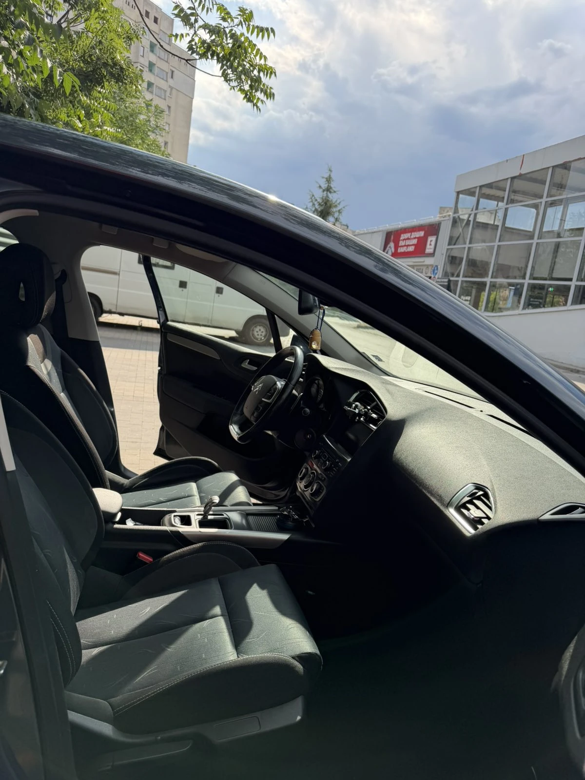 Citroen C4, снимка 6 - Автомобили и джипове - 55597846