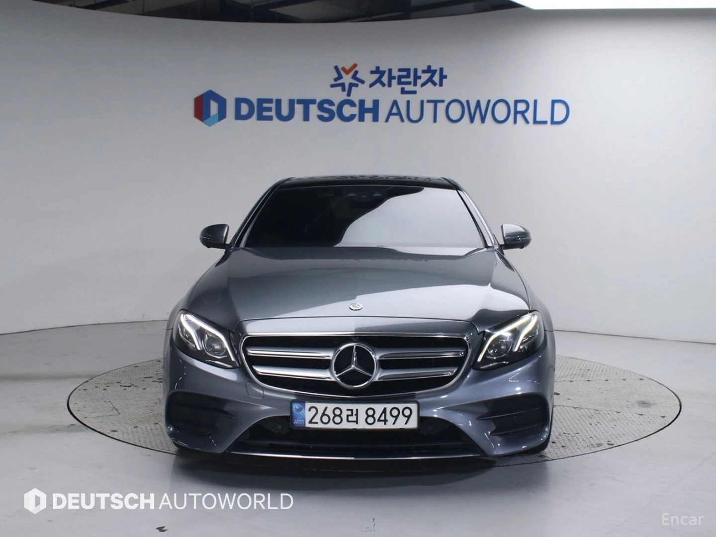 Mercedes-Benz E 300 AMG* 4MATIC* ПОДГРЕВ* ПАНОРАМА* 360* HEAD-UP* КОЖА, снимка 3 - Автомобили и джипове - 55684222