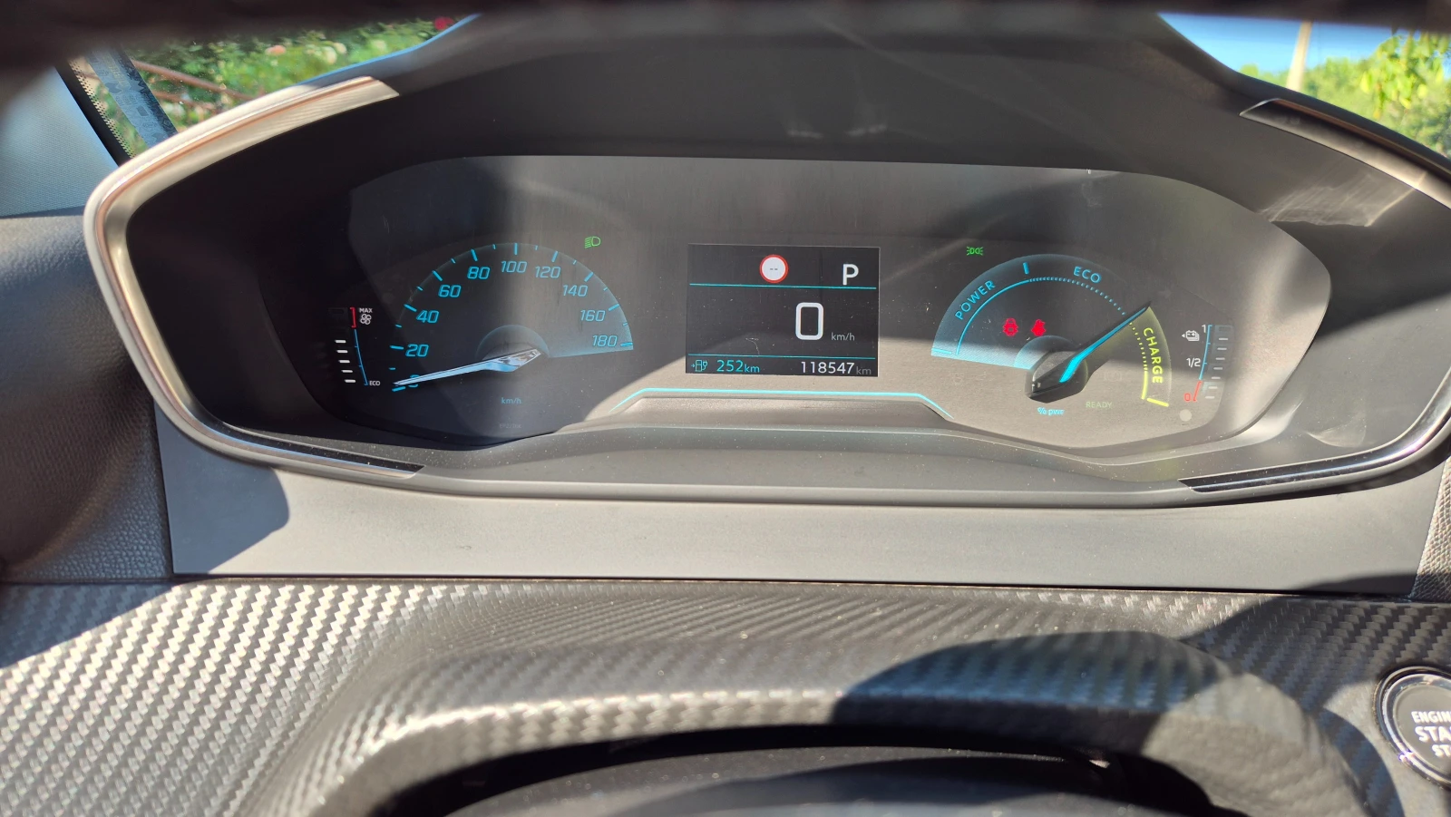 Peugeot 208 E-208, снимка 7 - Автомобили и джипове - 55961044