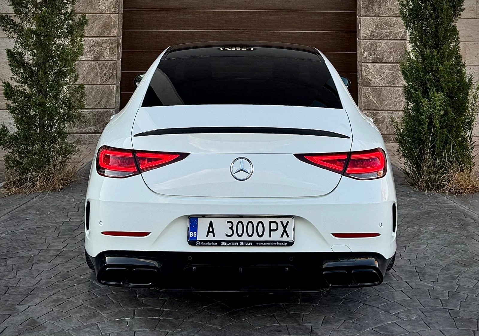 Mercedes-Benz CLS 400 9-G 4Matic AMG Distronic+ Multibeam 129хил.км, снимка 5 - Автомобили и джипове - 56104019