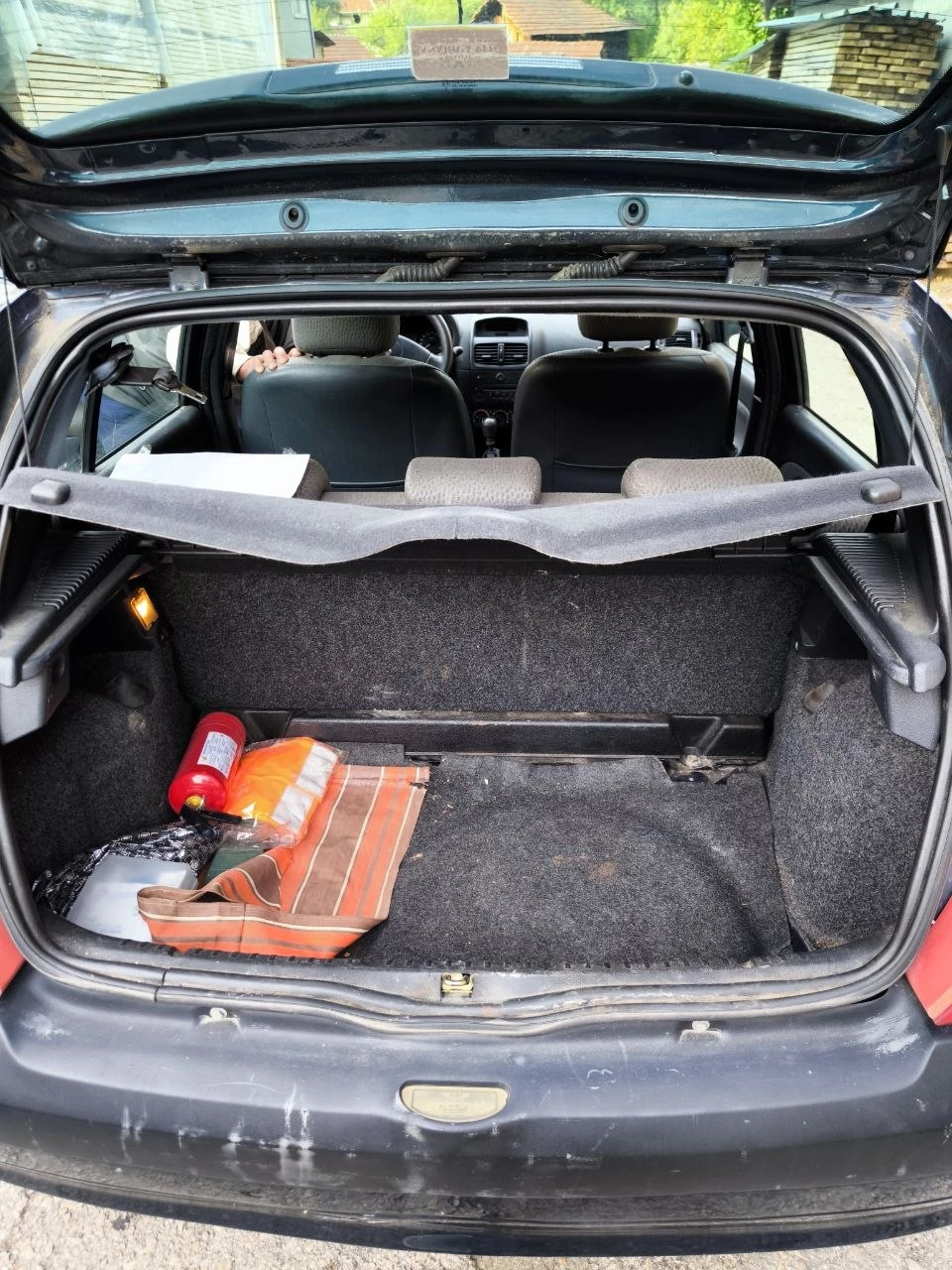 Renault Clio, снимка 4 - Автомобили и джипове - 56253655